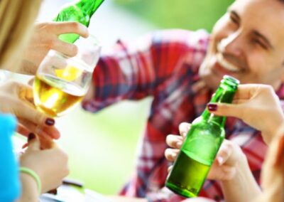 DE CERVEZAS Y VINOS
